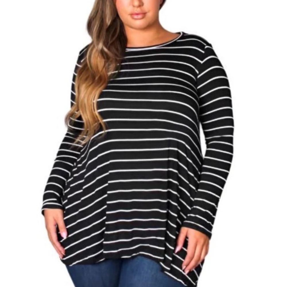 Black and White Striped Long Sleeve Tunic Women's Top 2x New without Tags